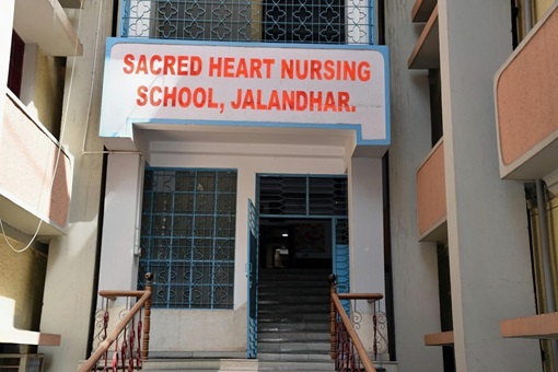  Sacred Heart School of Nursing
